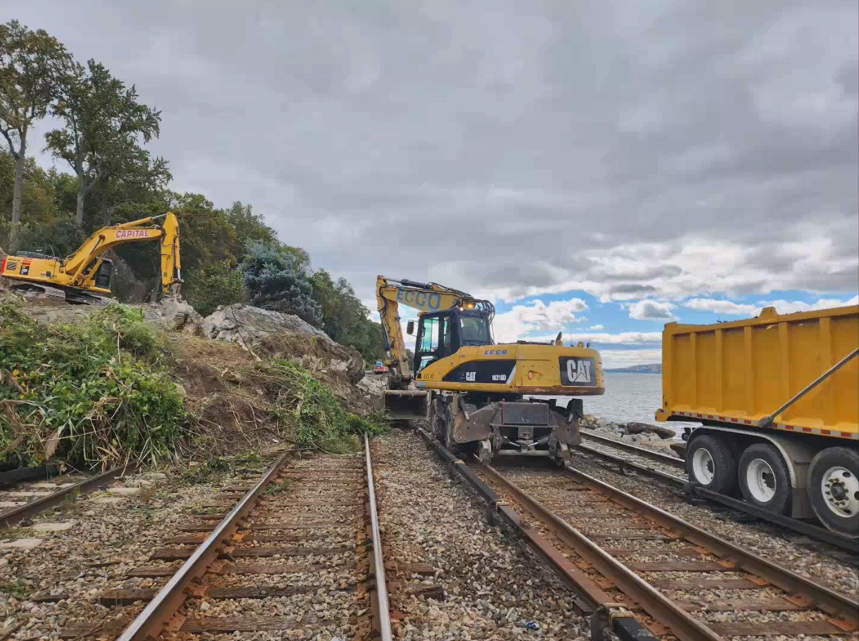 Crews Restore Metro-North Hudson Line Following Scarborough Mudslide